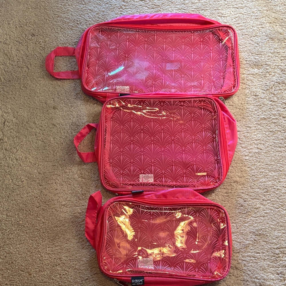 Red Travel Packing Cubes Set